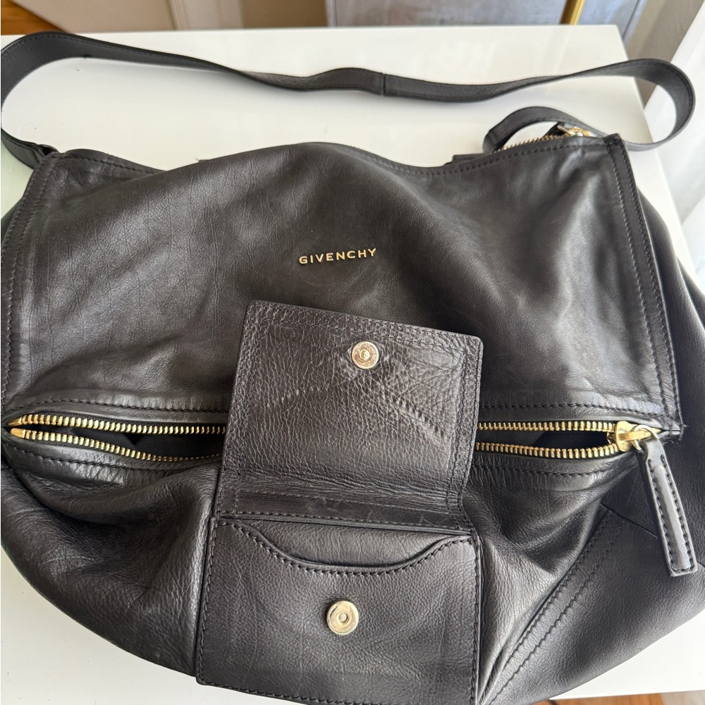 Givenchy Black Aged Leather Pandora Large Satchel Handbag Gold HW - Picture 4 of 16